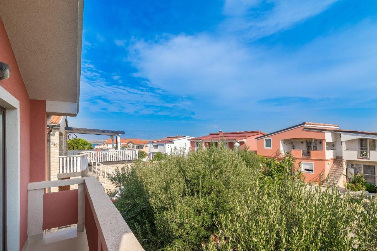 Apartments Puskaric Vir Ngoại thất bức ảnh